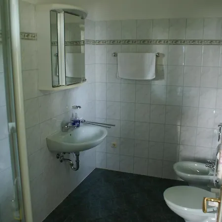 Haus Seeperle E *